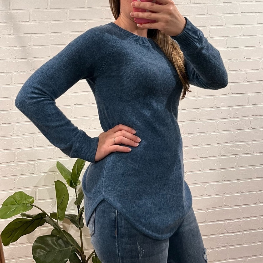 100% Cashmere Catherine Malandrino Sweater Size Small